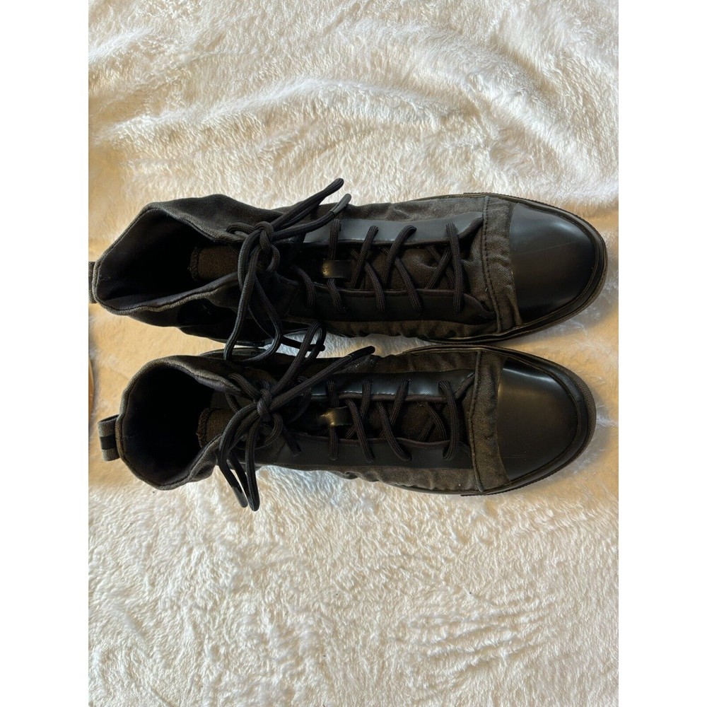 Size 6.5 - Converse Chuck Taylor All Star Hi All Black